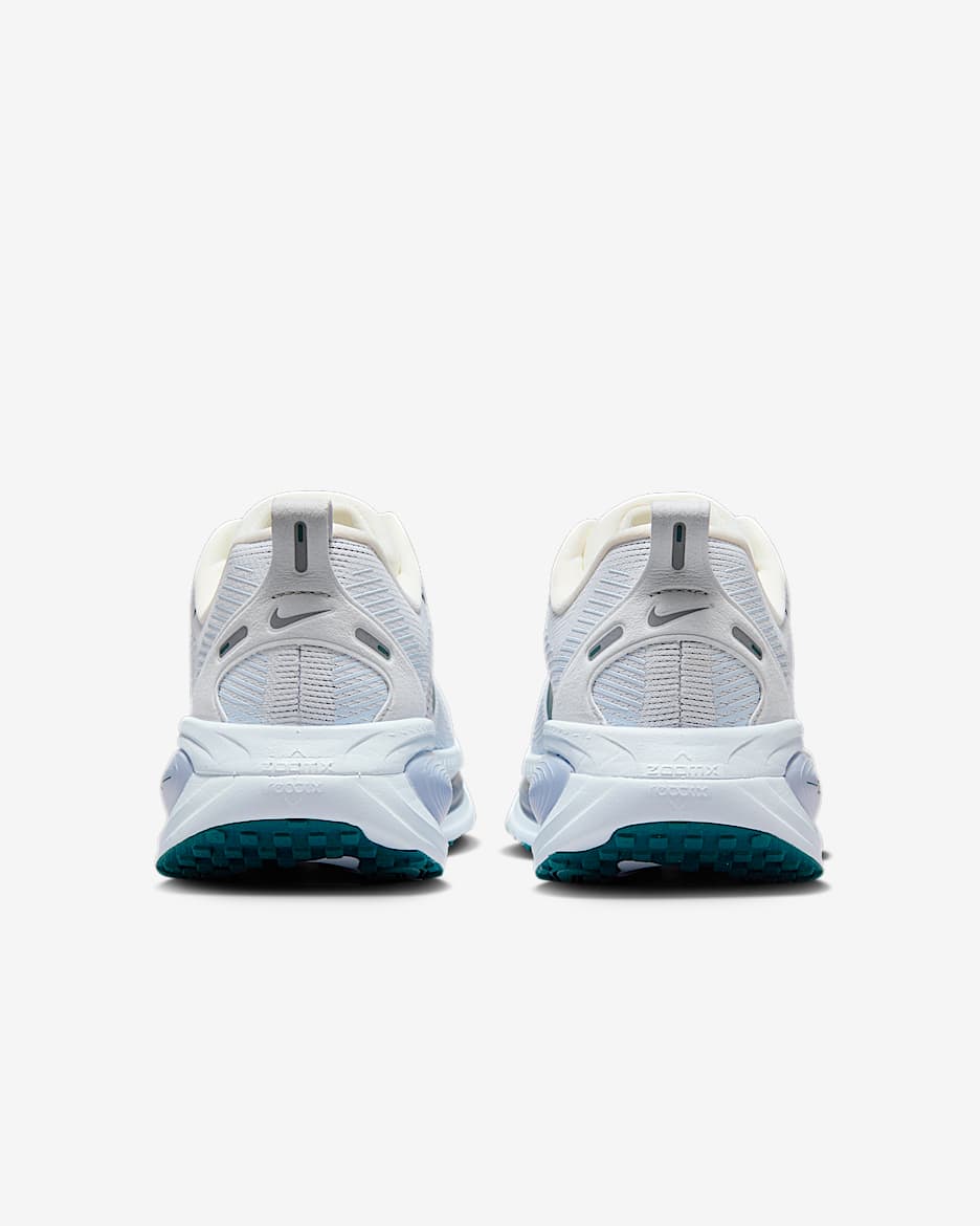 Nike Vomero 18 Road Running Shoes