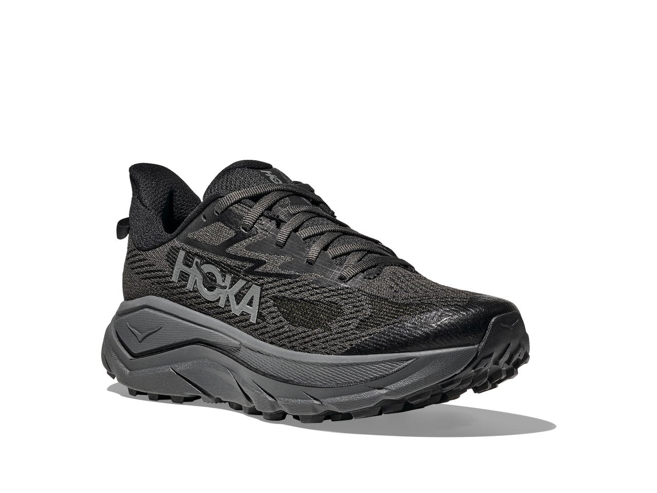 Hoka Challenger 8