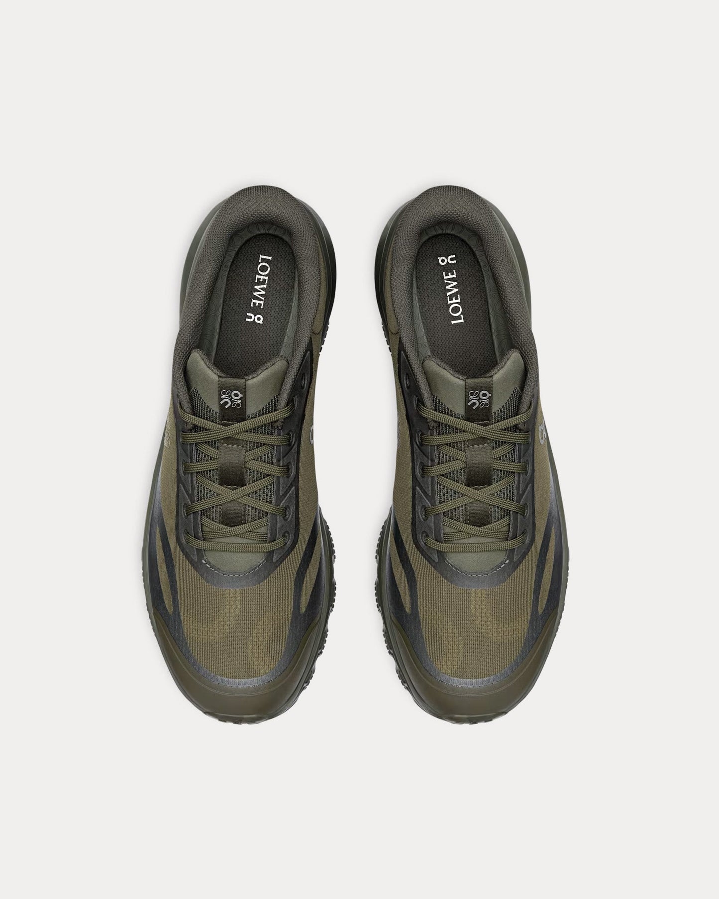 ON RUNNING CLOUDVENTURE 2 LOEWE