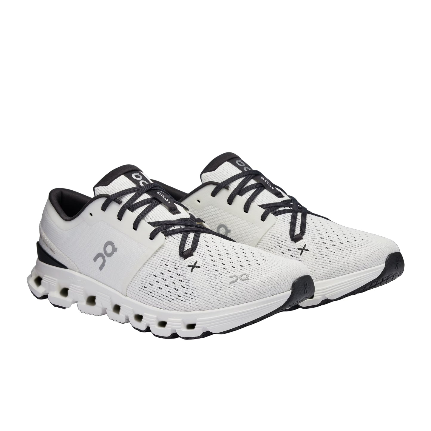 On cloud X 4 Running shoes