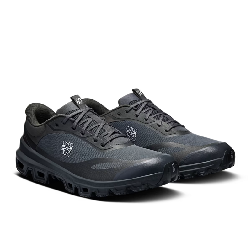 ON RUNNING CLOUDVENTURE 2 LOEWE