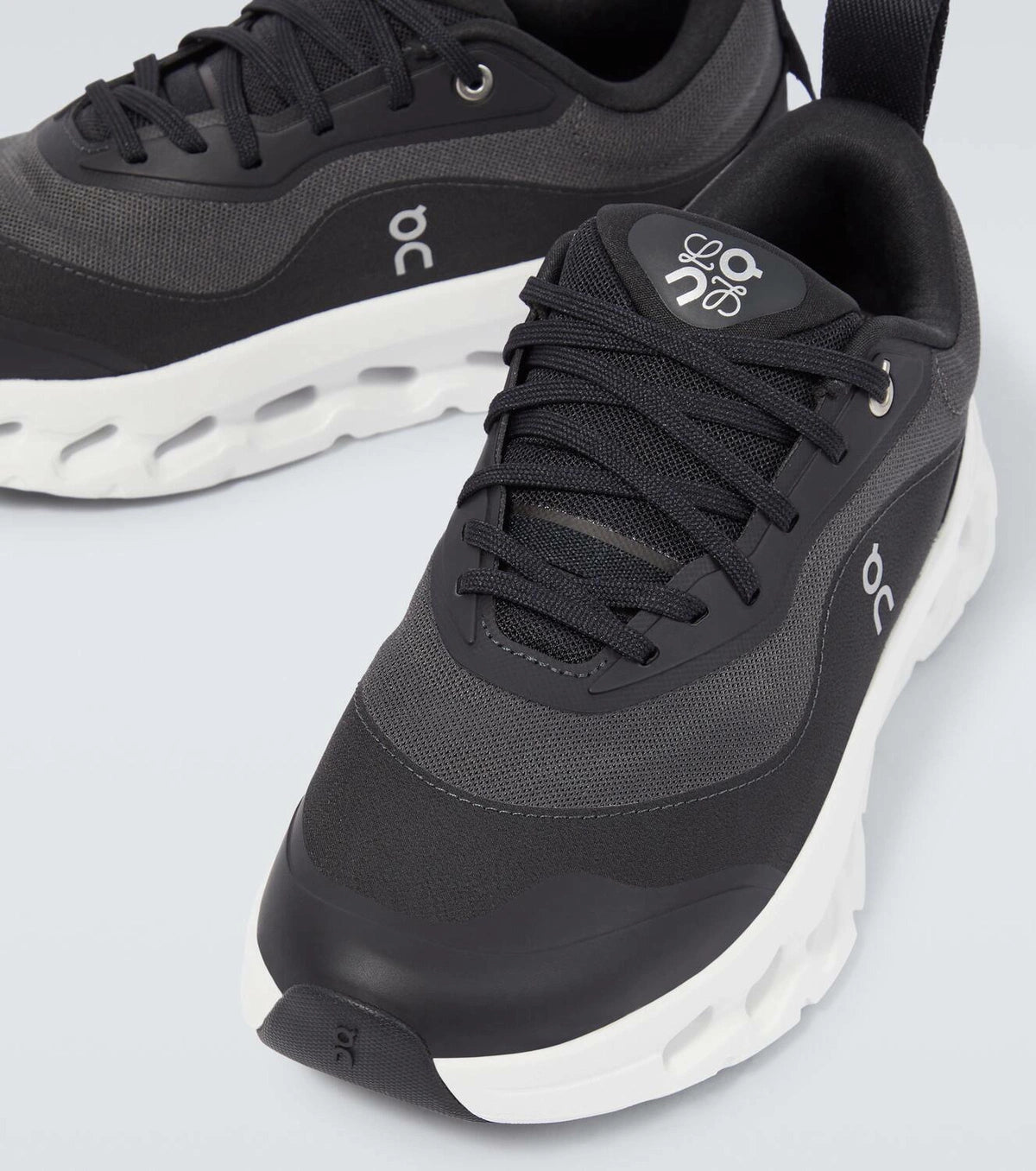 Loewe X On Running Cloudtilt Black/white