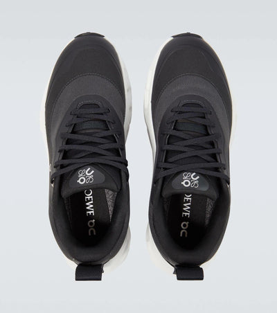 Loewe X On Running Cloudtilt Black/white