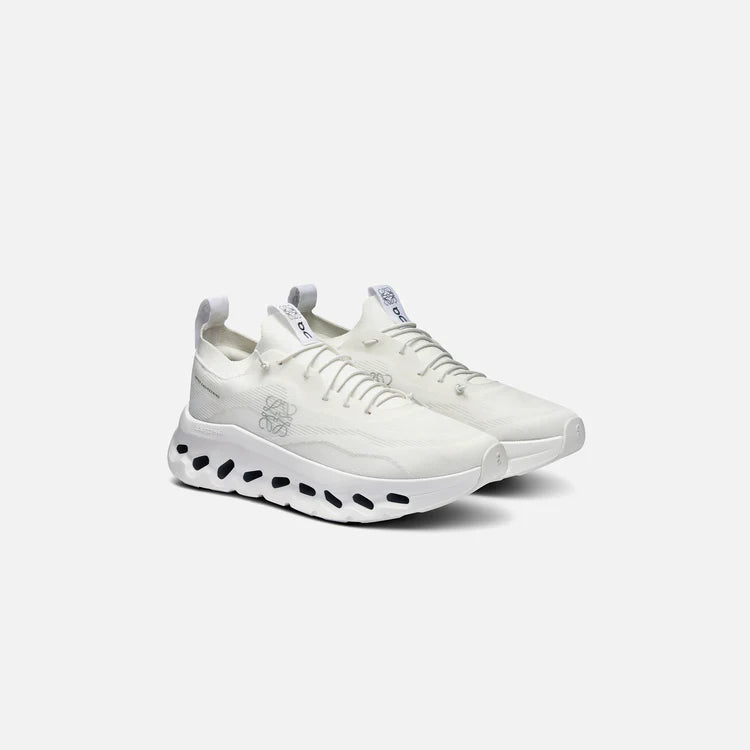 Loewe X On Running Cloudtilt All White